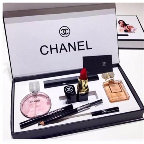 chanel edition|Chanel limited edition gift set.